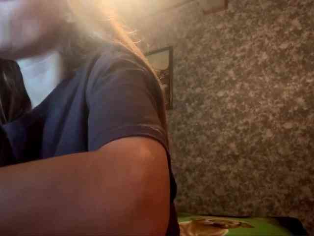 Evacrazys webcam