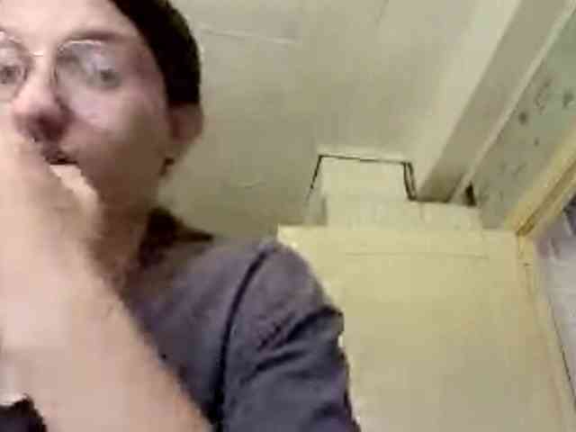 Evacrazys webcam
