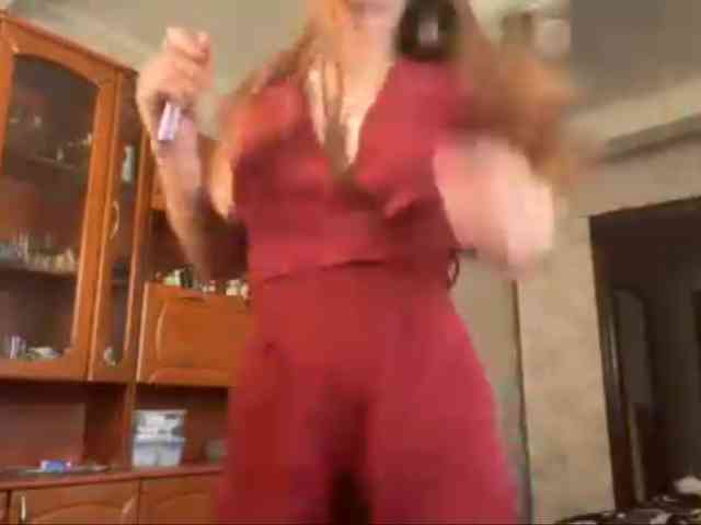 Evacrazys's webcam live show