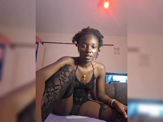 WendybeckyXO preview