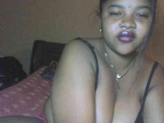 Djenni1 webcam