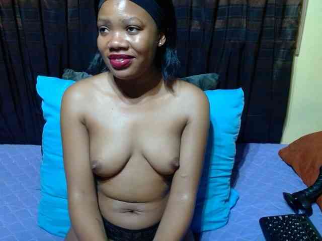 ObedientBlackBabe ObedientBlackBabe