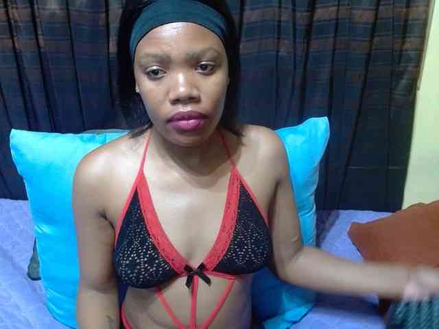 ObedientBlackBabe ObedientBlackBabe