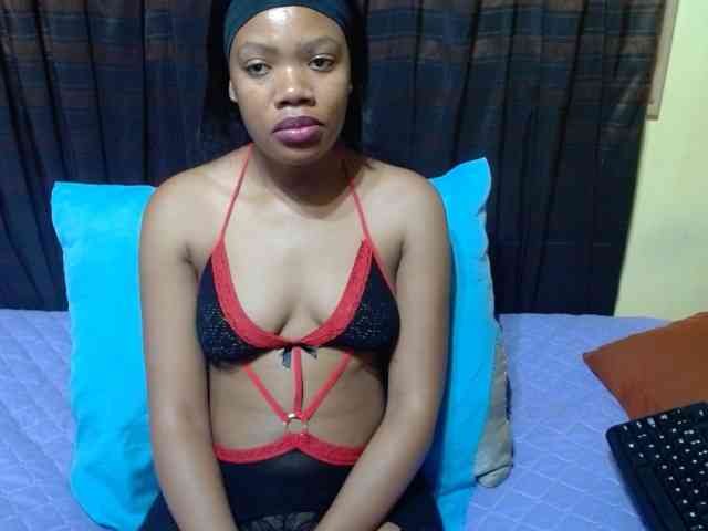 ObedientBlackBab... Live Webcam on BongaCams