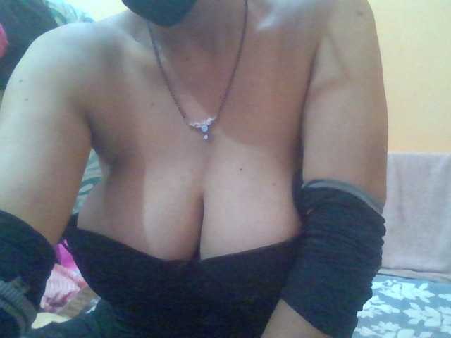 Annagougeous78 live webcam show