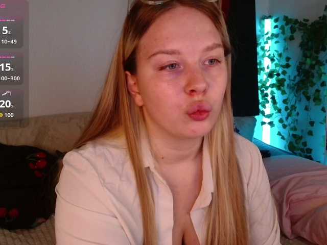 Bellabar live cam on BongaCams