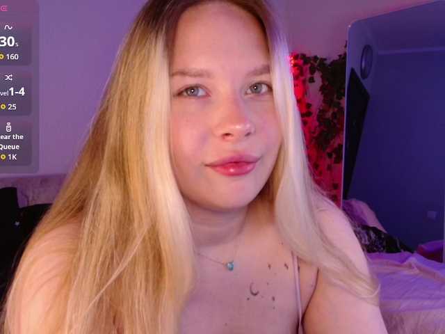 Bellabar live cam on BongaCams