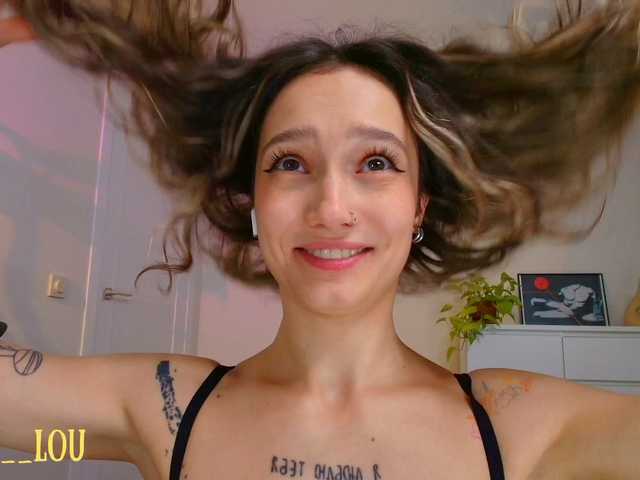 My-Lou live cam on BongaCams