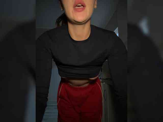 Malishka555 webcam