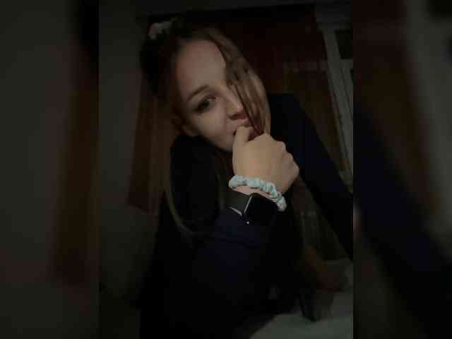 Malishka555 webcam