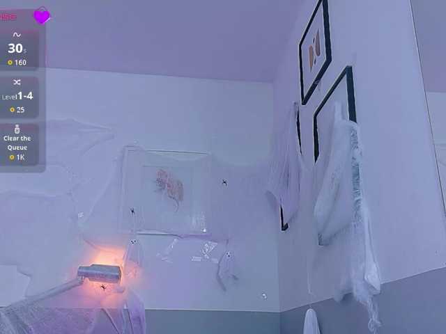 ExoticNativeLatina live cam preview