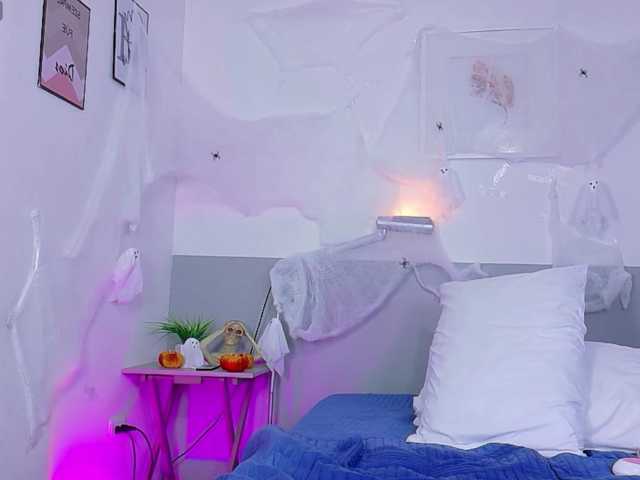 ExoticNativeLatina live cam on BongaCams