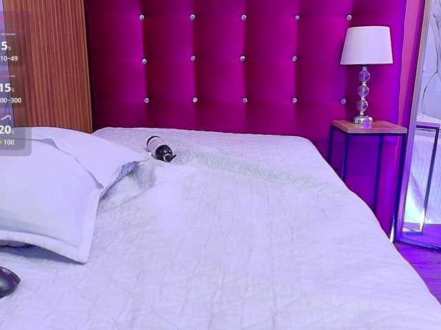 ExoticNativeLatina live webcam show