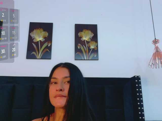 ExoticNativeLatina live cam on BongaCams
