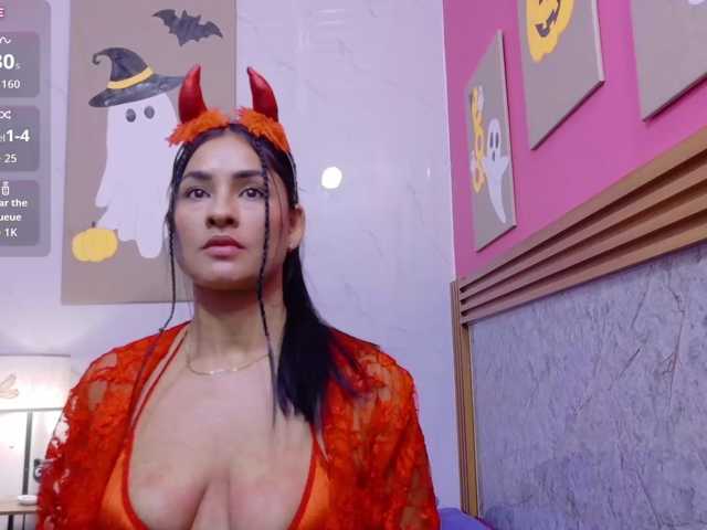 ExoticNativeLatina live cam on BongaCams