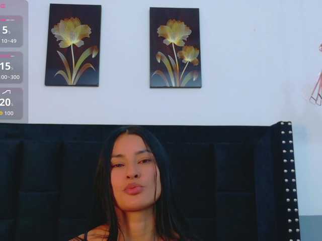 ExoticNativeLatina live cam on BongaCams