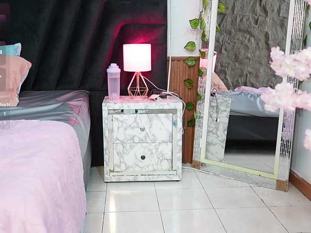 ExoticNativeLatina live cam on BongaCams