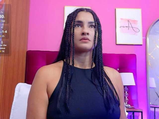 ExoticNativeLatina live cam on BongaCams
