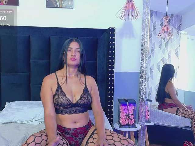 ExoticNativeLatina live cam on BongaCams