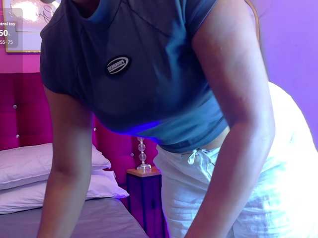 ExoticNativeLatina live cam on BongaCams