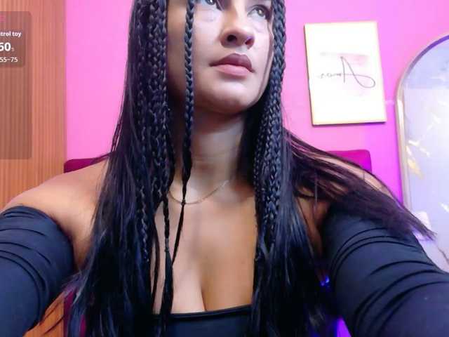 ExoticNativeLatina live cam on BongaCams