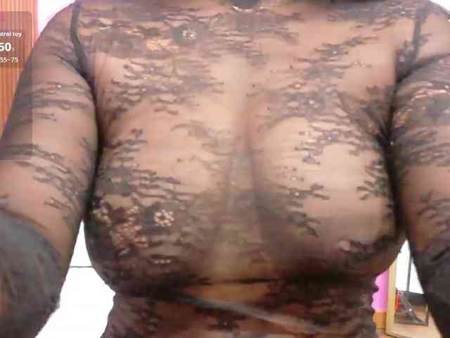 ExoticNativeLatina webcam
