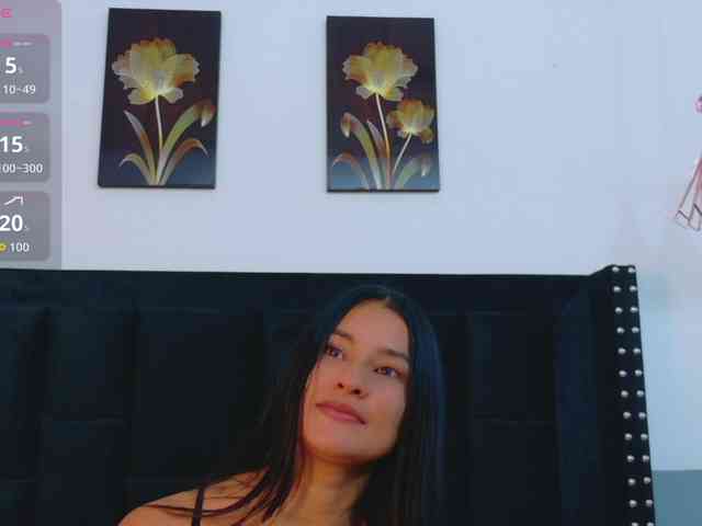 exoticnativelatina's live room