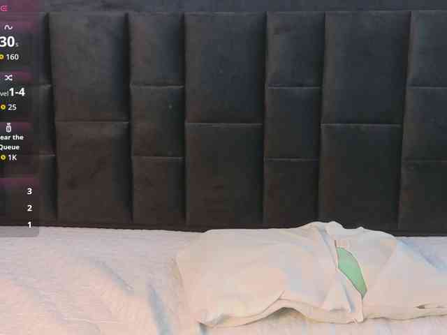 exoticnativelatina's live room