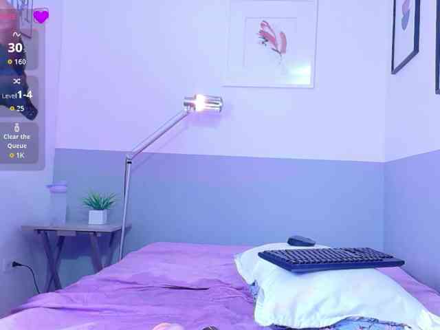 exoticnativelatina's live room