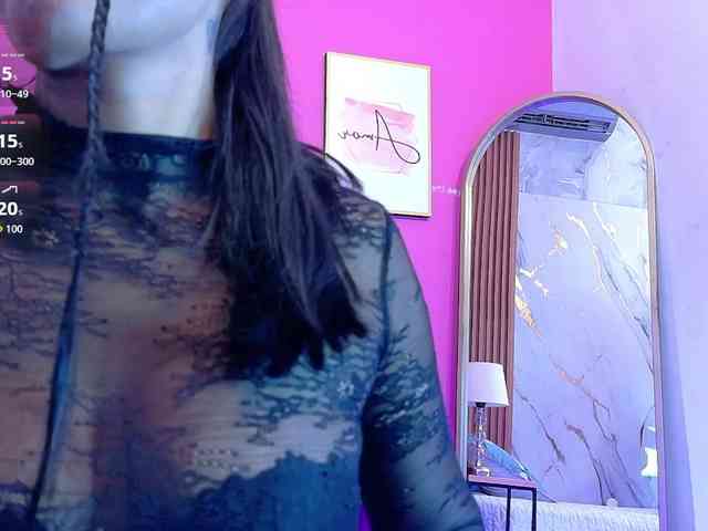 ExoticNativeLatina webcam