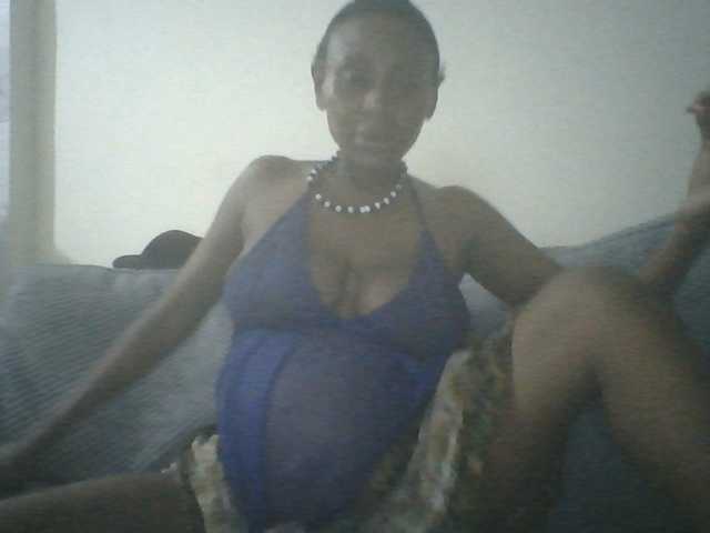 Lubicharm live cam on BongaCams