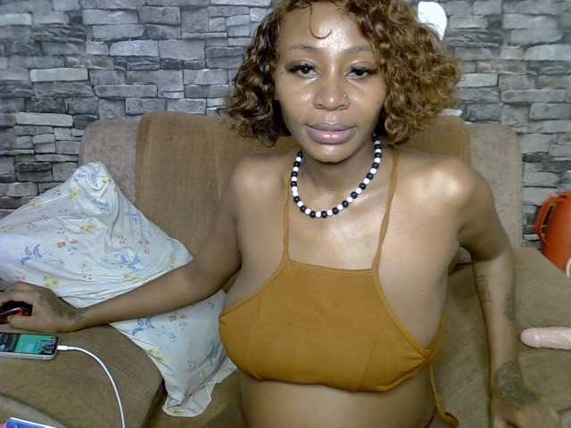 Lubicharm live webcam show