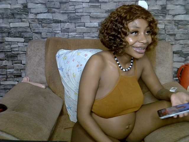 Lubicharm live webcam show