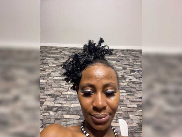 Lubicharm live webcam show