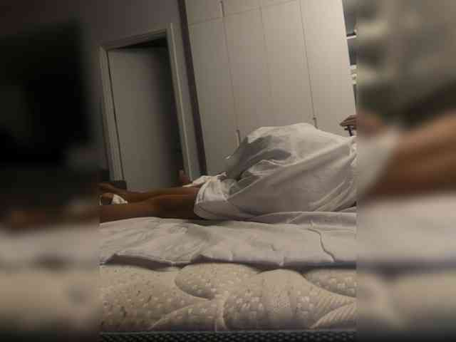 Honeyed_Couple webcam