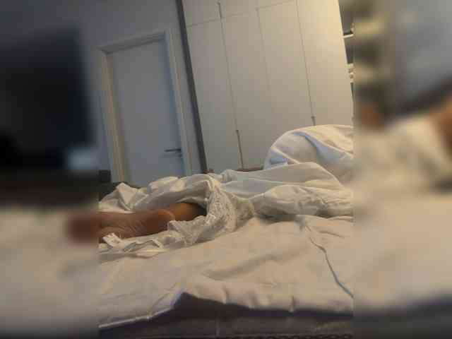 Honeyed_Couple webcam