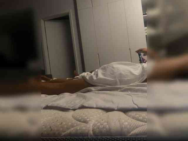Honeyed_Couple webcam