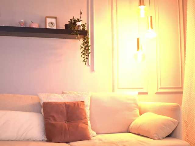 SiennaHays live cam on BongaCams