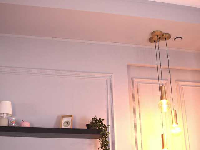 SiennaHays live cam on BongaCams