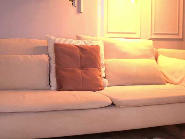 SiennaHays live cam on BongaCams