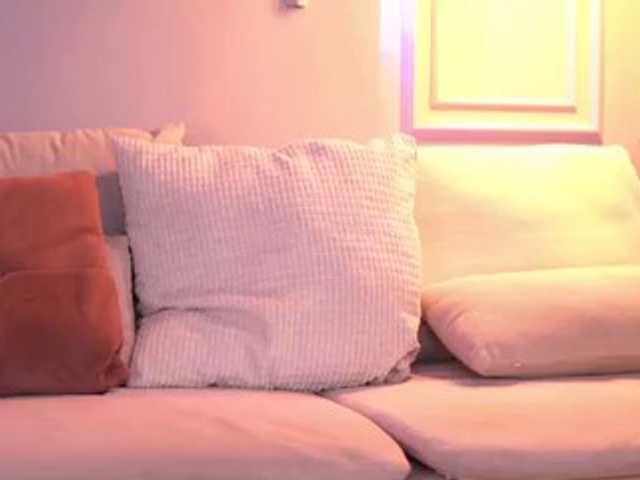 SiennaHays live cam on BongaCams