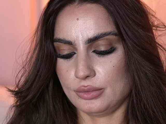 SiennaHays webcam