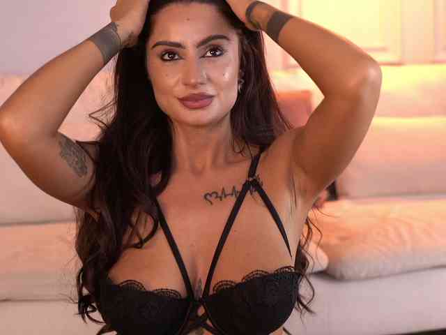 SiennaHays