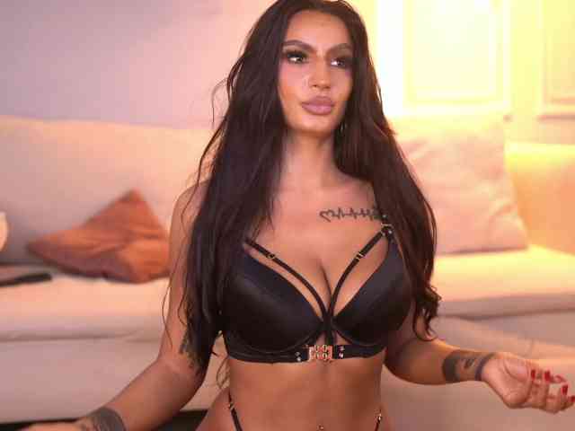 SiennaHays