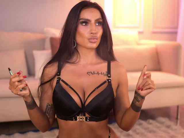 SiennaHays