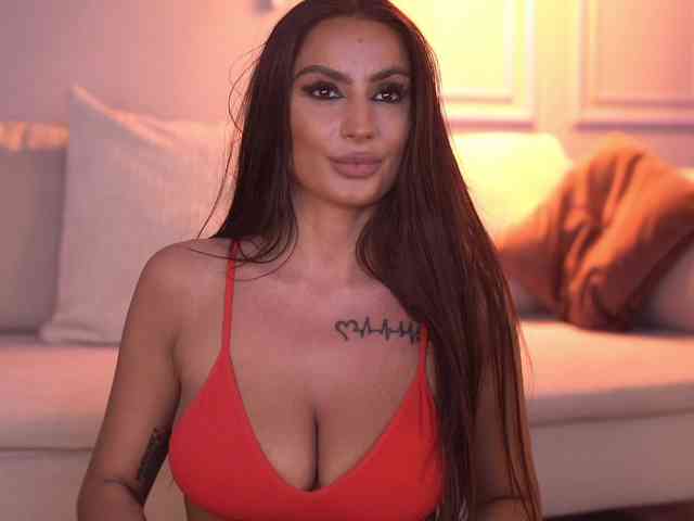 SiennaHays webcam