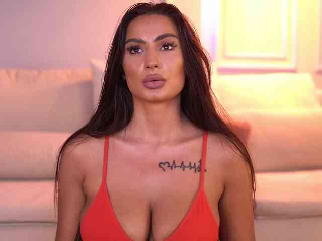 SiennaHays webcam