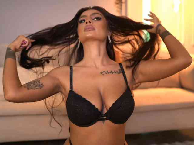 SiennaHays