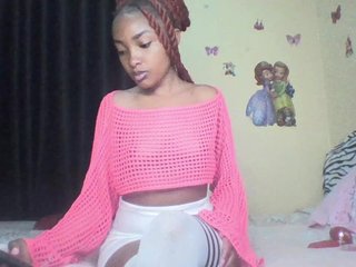 Prettyulenda's Live Webcam
