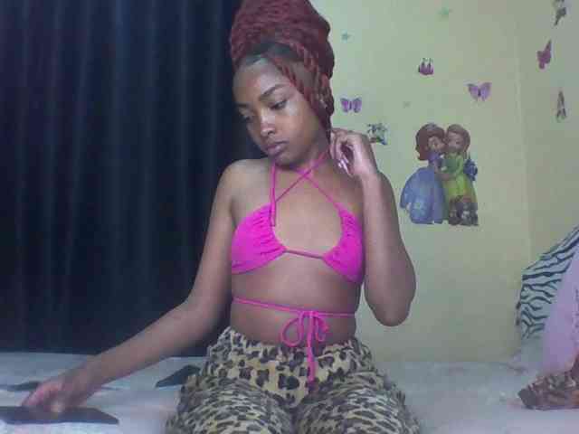 Prettyulenda webcam